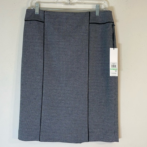 NWT. Calvin Klein 8 Little Houndstooth Pencil Skirt. - Picture 2 of 13